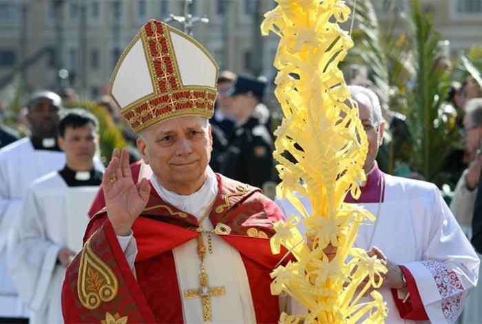 León XIV portará la cruz en su primer viacrucis de Viernes Santo en el Coliseo