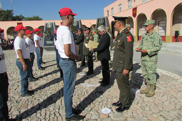 Liberan cartillas militares, clase 2005, en XXI Zona Militar de Morelia