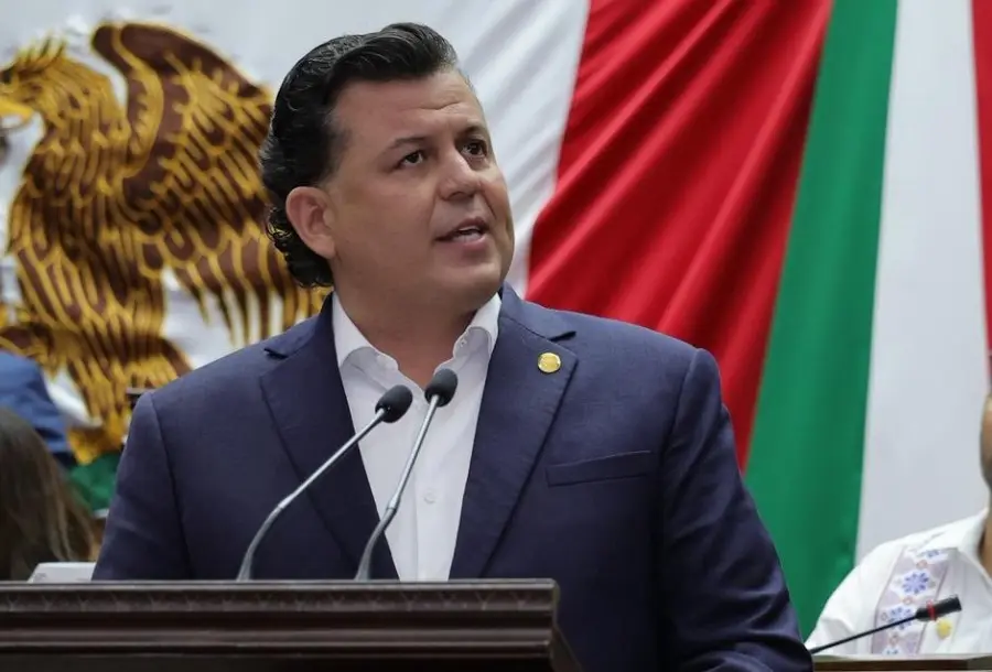 Libres los verdugos de activistas michoacanos, reitera Memo Valencia