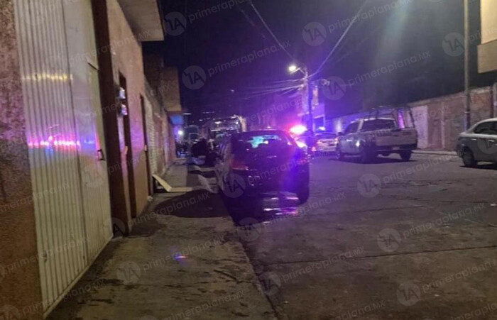 Limpiaba un arma y termina disparándose, en Morelia