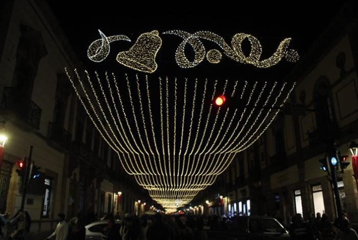 Llega la Navidad a Morelia con el encendido de más de 2 millones de luces