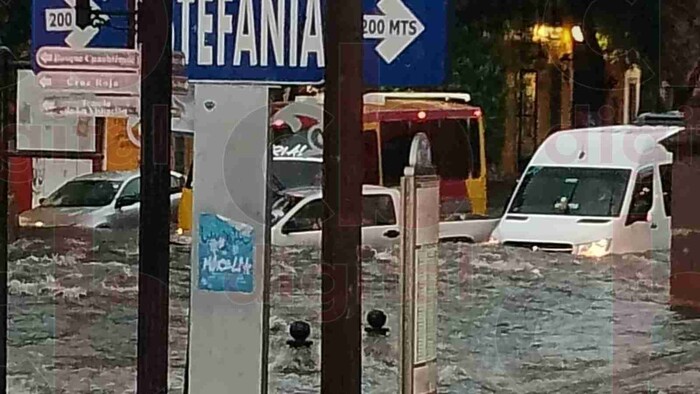 Lluvia deja afectaciones en vialidades de Morelia