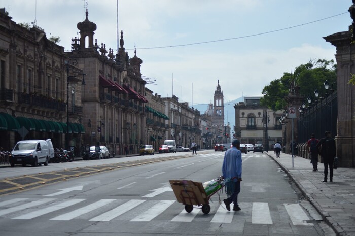 Lluvias fuertes y calor de hasta 40°C: el clima este viernes en Michoacán