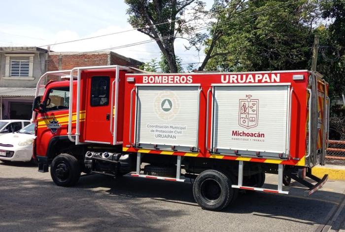 Localizan a lavacoches sin vida debajo de un puente
