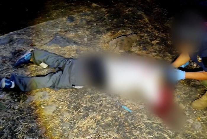 Localizan a un hombre ultimado a balazos en la colonia La Antorcha de Jacona