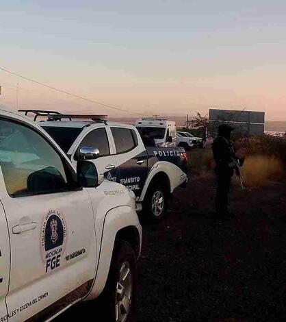 Localizan cadáver de hombre maniatado y con impactos de bala en Cuitzeo, Michoacán