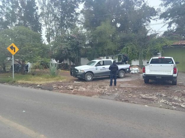 Localizan lujoso vehículo baleado en avenida Cointzio de Morelia