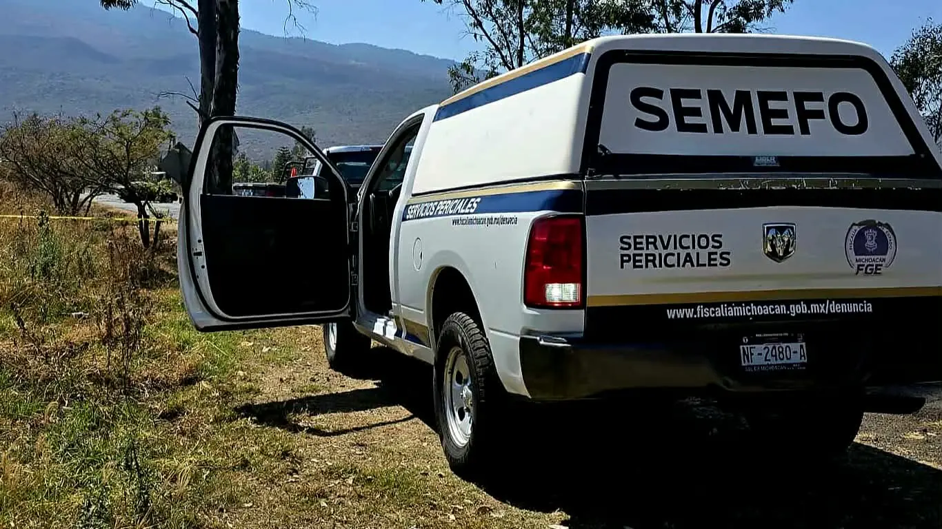 Localizan restos óseos en un cerro de Puruándiro