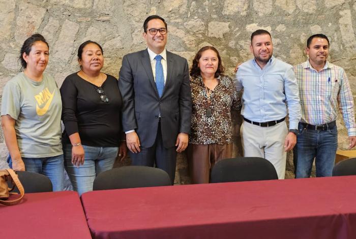 Logra Reyes Galindo acercamiento con familiares de víctimas desaparecidas