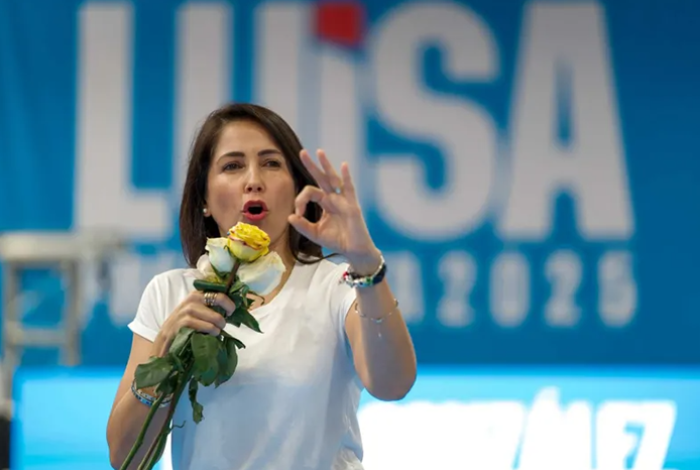 Luisa González, excandidata presidencial de Ecuador, desmiente rumores de asilo en México