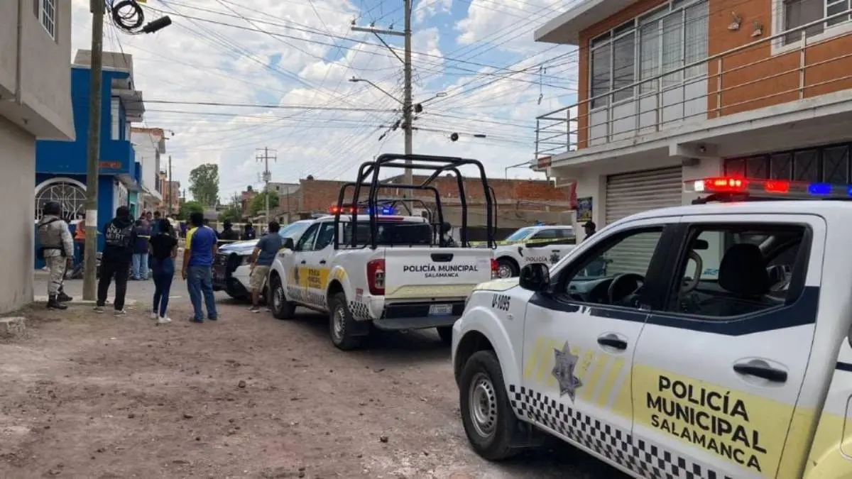 Madre e hija pierden la vida en emboscada armada en Guanajuato.