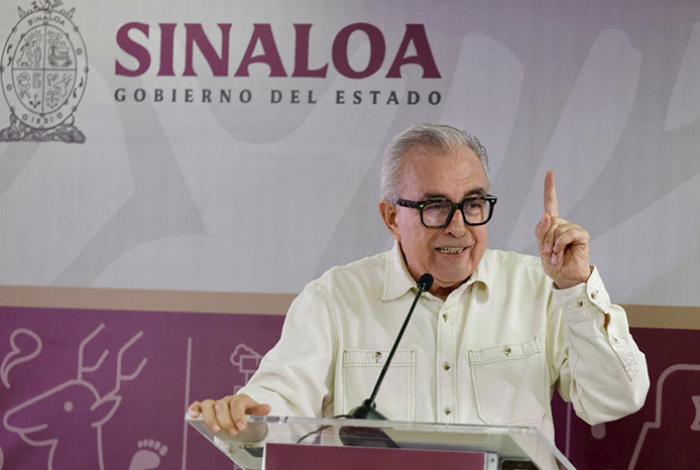Madurez y responsabilidad, piden gobernadores morenistas a Rocha Moya; partido se deslinda de su retorno