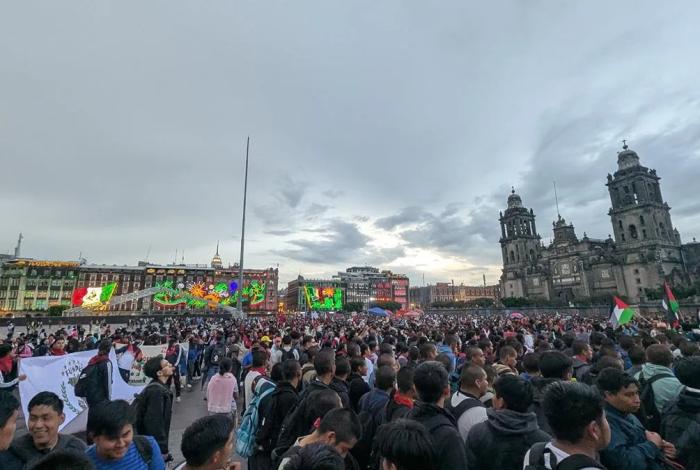 Maestros de la CNTE amenazan con boicotear el Mundial de Futbol 2026
