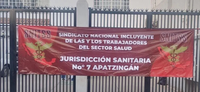 Manifestación sindical de la SSM afecta hospitales de Michoacán