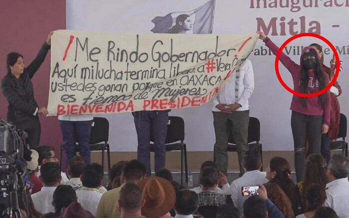 María Elena Ríos protesta en evento de Sheinbaum en Oaxaca