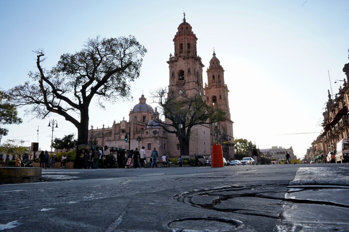 Más calor y probables lluvias, este martes en Michoacán