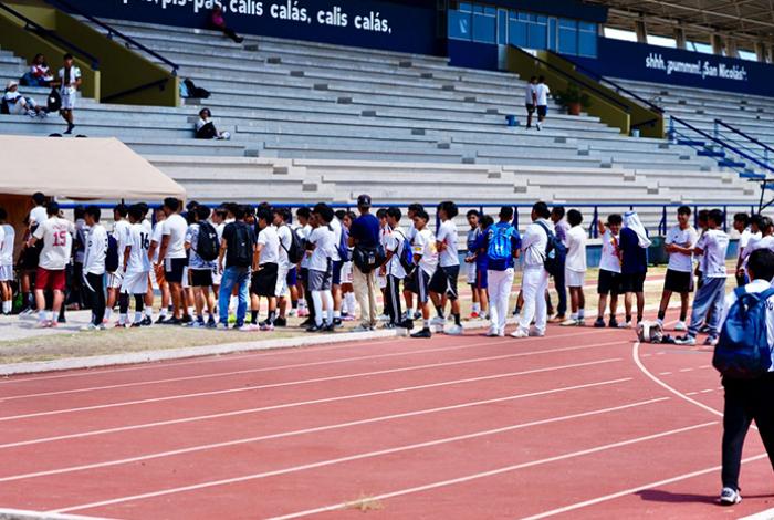 Más de 400 jóvenes participan en primer día de visorías del Atlético Morelia-UMSNH