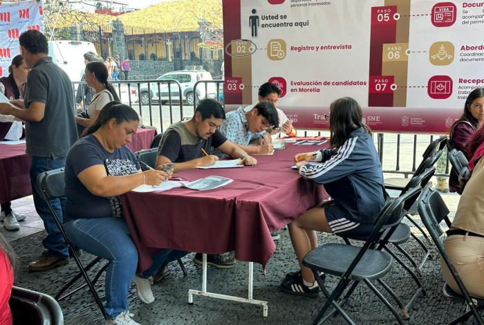 Más de mil 800 oportunidades de trabajo se ofertaron en 5 municipios de Michoacán