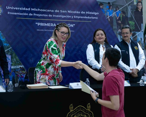 Más de un mdp destinado a proyectos de investigación de estudiantes nicolaitas, en gestión de Yarabí Ávila