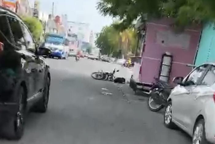 Matan a tiros adolescente cuando andaba en su moto