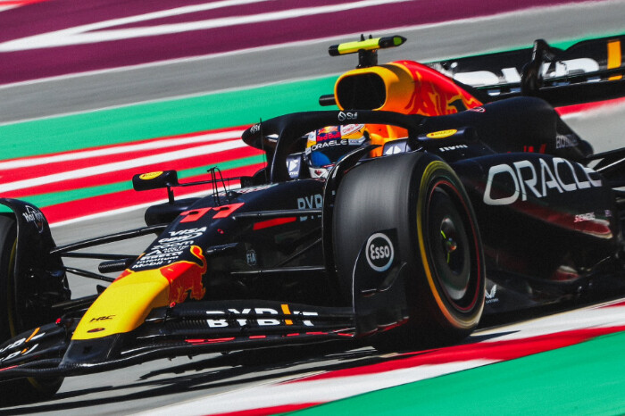 Max Verstappen Triunfa en el Gran Premio de España; Checo Pérez queda en octavo lugar