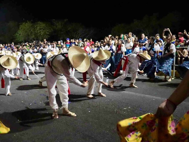 Máxima Participación en Desfile Deportivo de la Revolución Mexicana