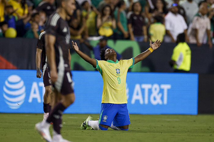 México cae 3-2 ante Brasil en amistoso previo a la Copa América