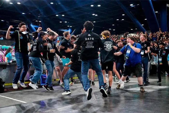 México logra su segundo campeonato en el Mundial de Robótica en Japón