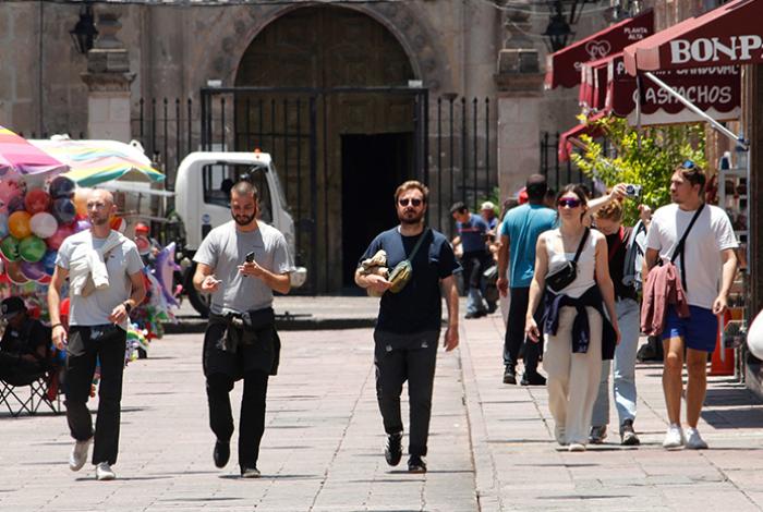 México registra 11 millones de turistas extranjeros vía aérea en primer semestre de 2025