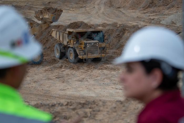 México tiene 11 mil millones de dólares en proyectos mineros frenados por falta de permiso