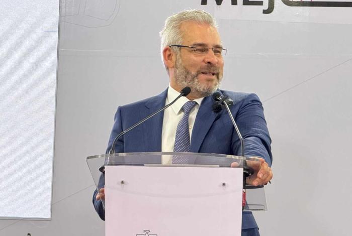 Mezcaleros anuncian marcha tras asesinato de dos productores