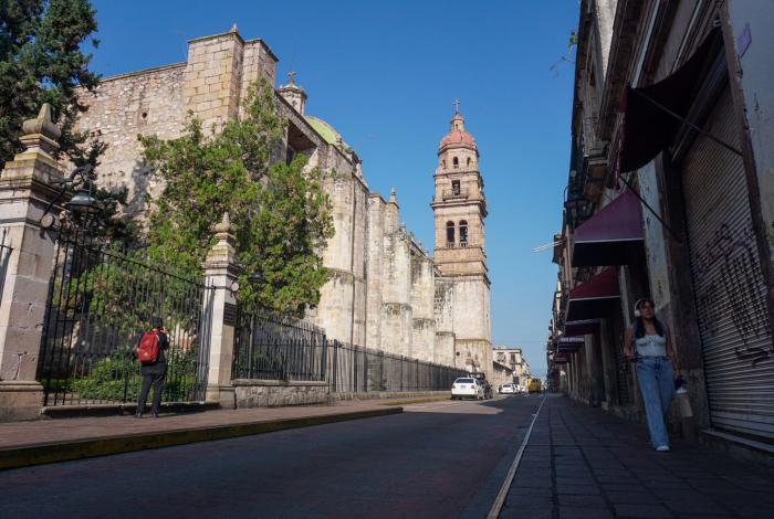 Michoacán despejado y caluroso por la mañana, pero con lluvia por la tarde noche