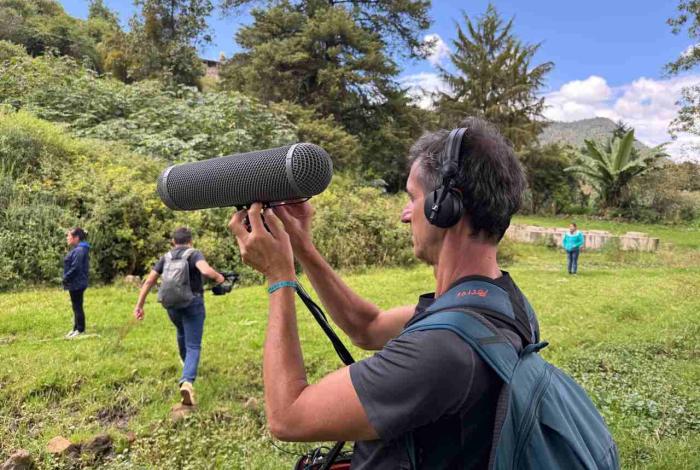 Michoacán facilita filmaciones en comunidades purépechas durante Noche de Muertos