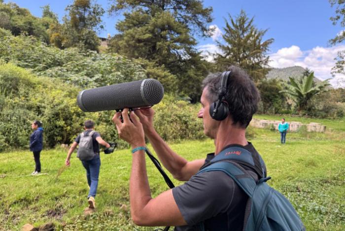 Michoacán facilita filmaciones en comunidades purépechas durante Noche de Muertos