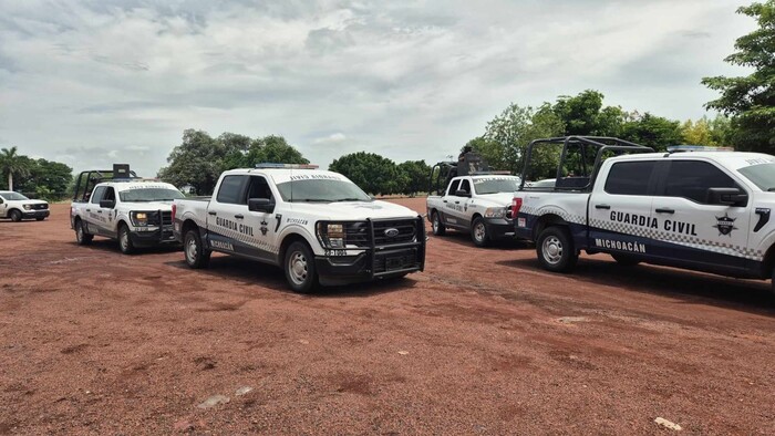 #Michoacán | Hallan cadaver putrefacto y con huellas de violencia en canal de agua