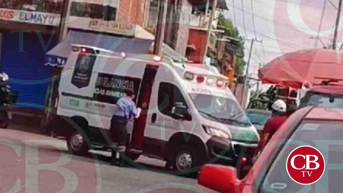 Mientras se echaba unas tostadas lo asesinaron a balazos en local de mariscos de Uruapan