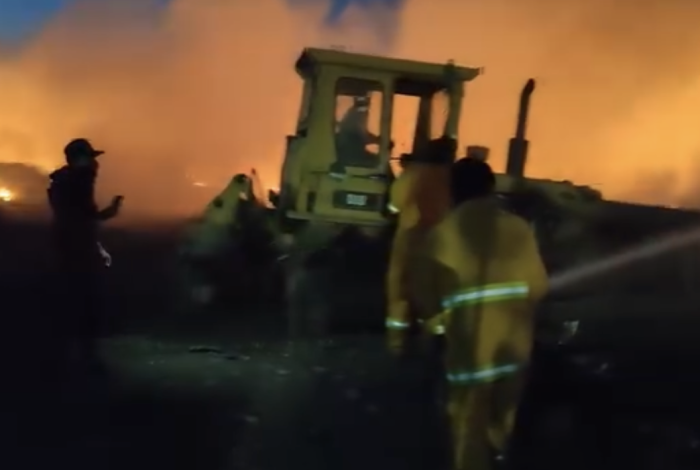 Miércoles de incendios: ahora es en el relleno sanitario de Tescalame, Buenavista
