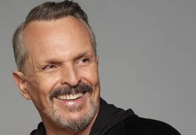 Miguel Bosé en el centro de la controversia por apoyar terapias alternativas