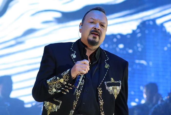 Miles de voces acompañan a Pepe Aguilar en el corazón de Morelia