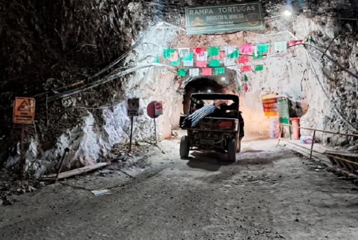 Mina Santa Fe: Avanzan 30 metros hacía donde están los mineros atrapados