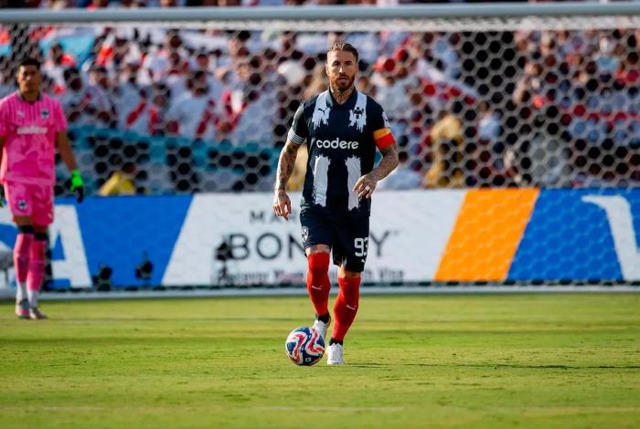 Monterrey se mide con el Urawa Reds con la misión de clasificar a octavos del Mundial de Clubes 2025