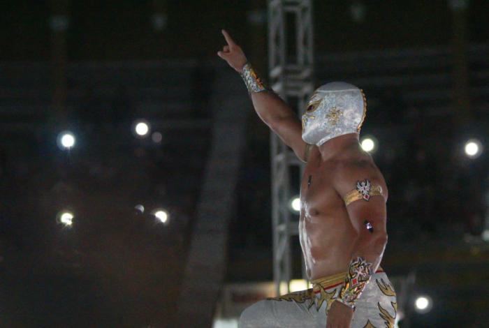 Monumental de Morelia grita, llora y vibra de pasión con la lucha libre