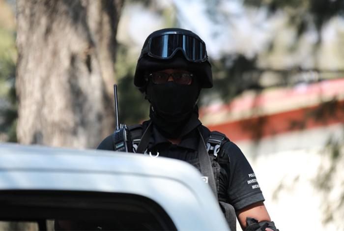 Morelia: En la Félix Ireta y en el libramiento, FGE asegura más de mil dosis de droga; hay un detenido