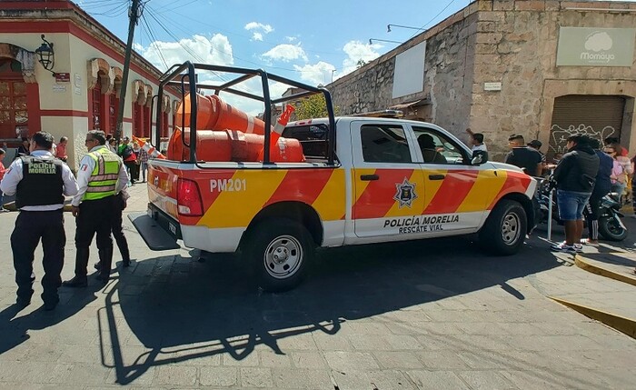 Morelia: Retiran puestos ambulantes en el Centro Histórico