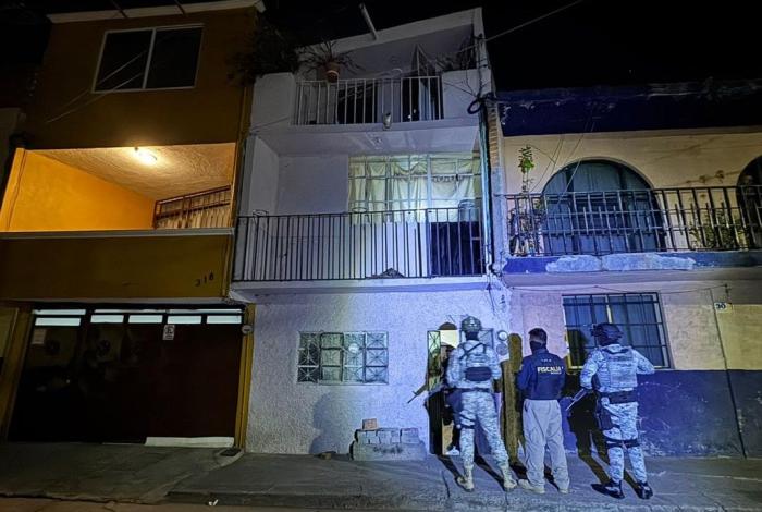 Morelia: un detenido y mil 942.6 dosis de droga, asegurados en cateos