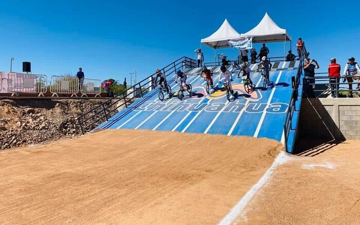 Morelianos traen Campeonato del norte y ocho medallas del Serial Nacional de BMX