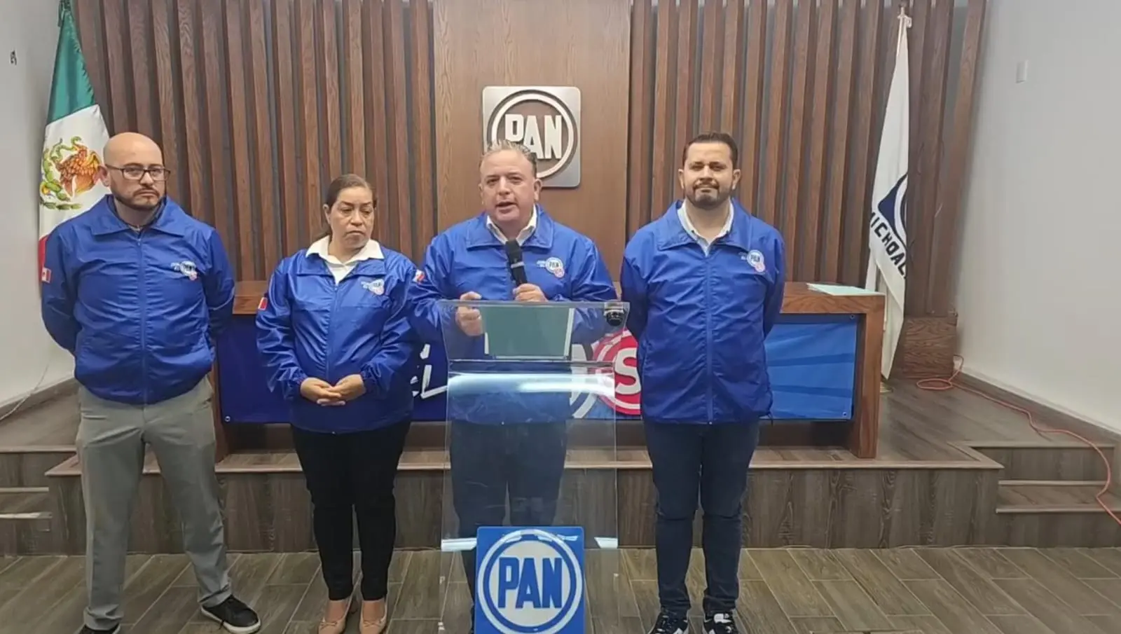 Morena sigue moviendo sus “tapitas” para ocultar errores, asegura Carlos Quintana