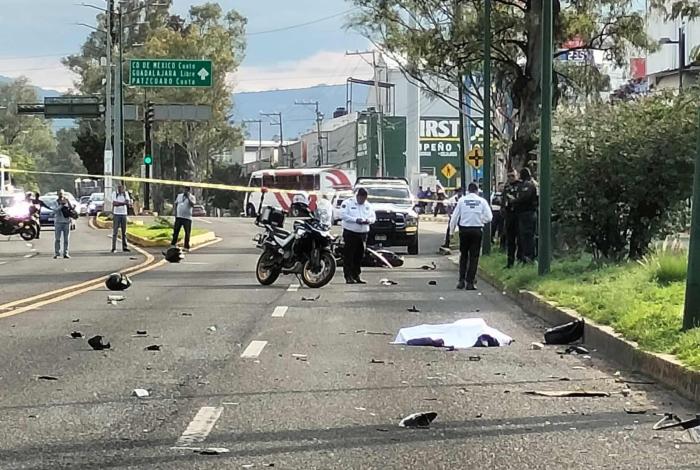 Motociclista atropella a joven peatón en la Av. Madero Poniente de Morelia, ambos mueren