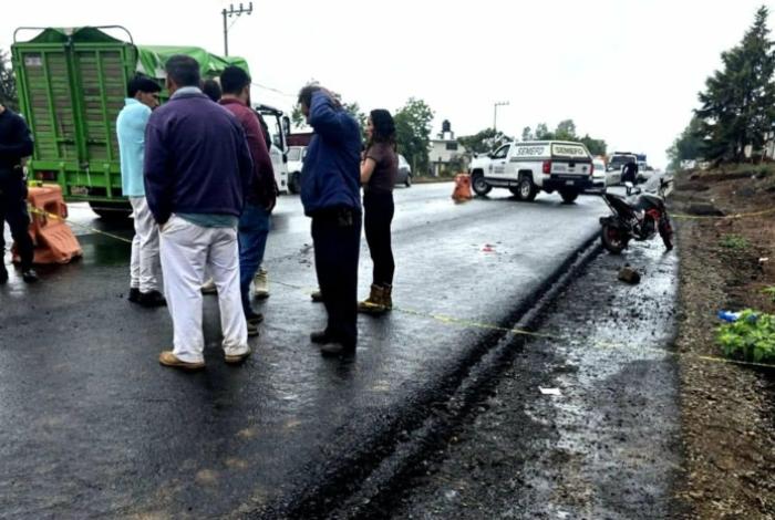 Motociclista fallece tras aparatoso accidente en la carretera Zitácuaro-Morelia
