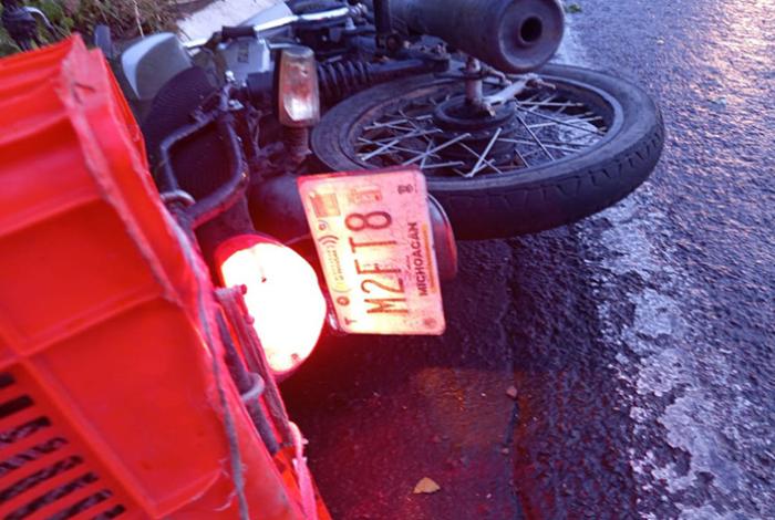 Motociclista pierde la vida al accidentarse en la Morelia-Salamanca